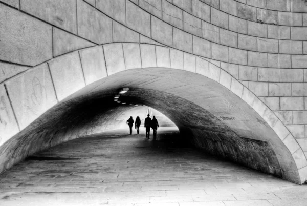 Tunnel Berlino scuro Foto Stock Royalty Free