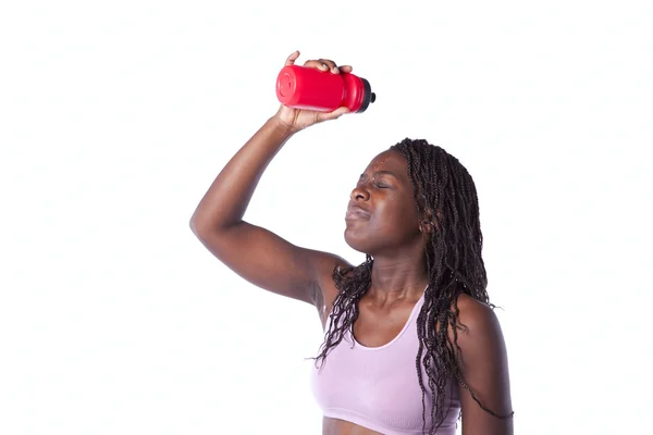 Wody pitnej kobieta lekkoatletka — Zdjęcie stockowe