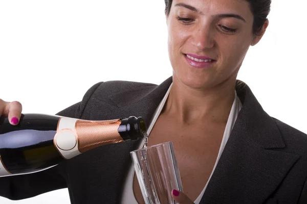 Egy nő pezsgőt iszik — Stock Fotó