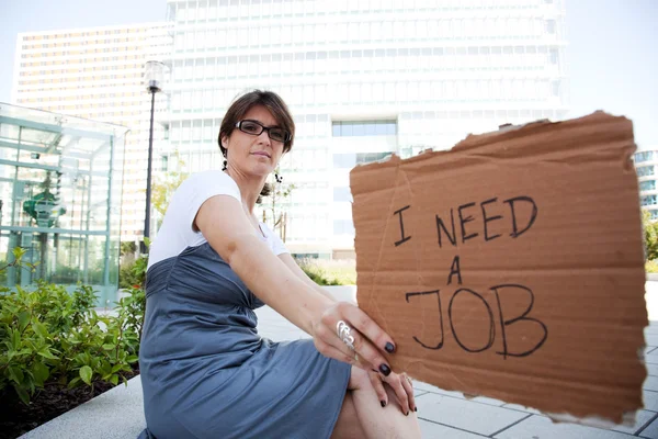 Безработная женщина — стоковое фото