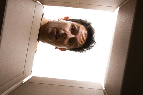 Looking inside the box — Stock Photo, Image