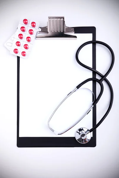 Empty medical clipboard — Stock Photo, Image