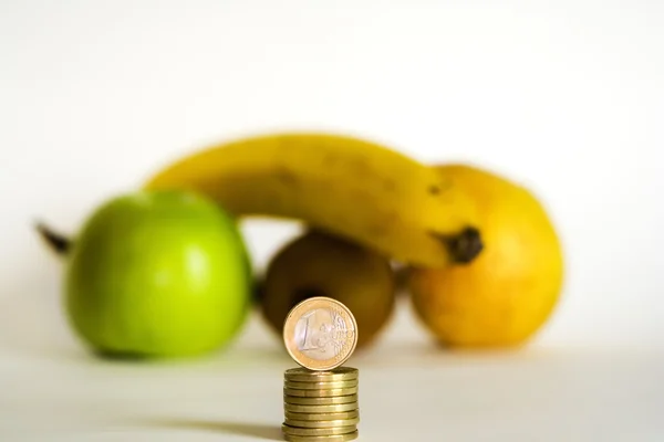 Το κόστος των φρούτων — Φωτογραφία Αρχείου