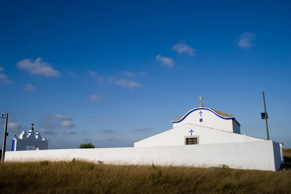 Церковь в голубом — стоковое фото