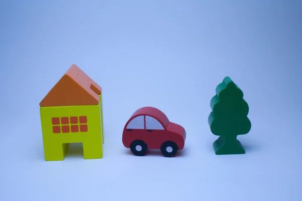 Araba, ev ve ağaç — Stok fotoğraf