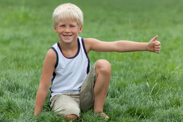 Blond kid with great mood — Stock Photo, Image