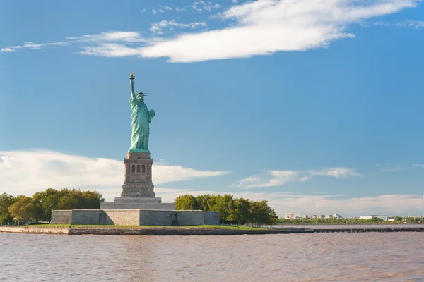 Het Vrijheidsbeeld in new york — Stockfoto