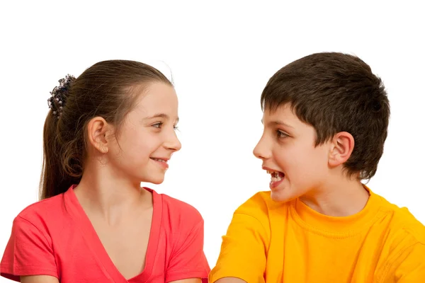 Niños que hablan — Foto de Stock