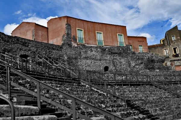 Римский театр Катании на Сицилии — стоковое фото