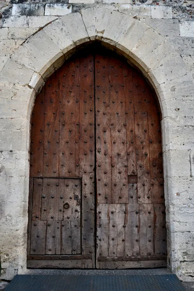 Medieval castle entrance — Stock Photo, Image