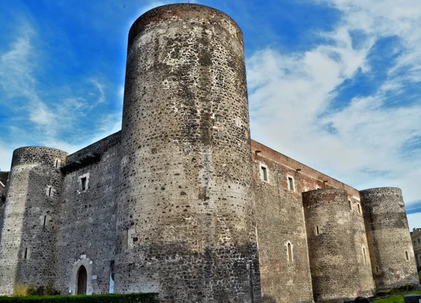 Slottet ursino i catania — Stockfoto