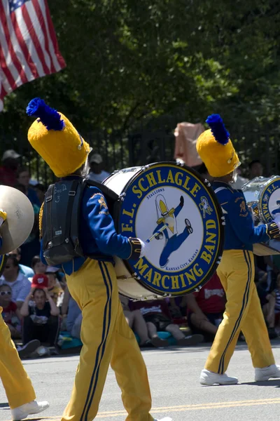 Marching band on Fourth of July in Washinton DC. — Stock Photo, Image