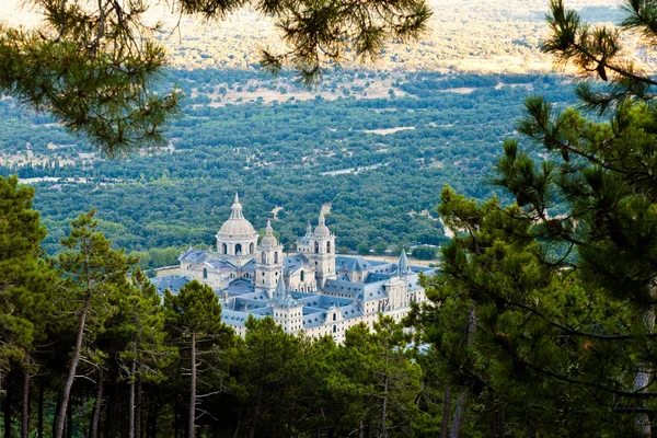San Lorenzo de El Escorial Kloster ovenfra – stockfoto
