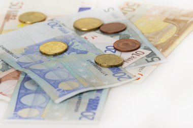 bozuk para ile Avrupa kağıt para