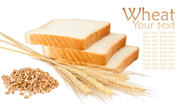 Пшеничный продукт и уши — стоковое фото