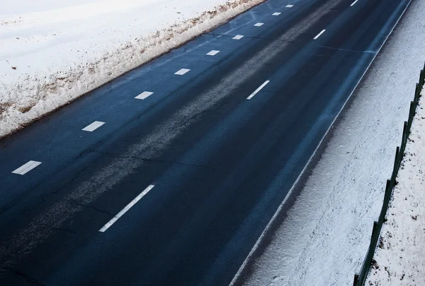 Vägen på vintern — Stockfoto
