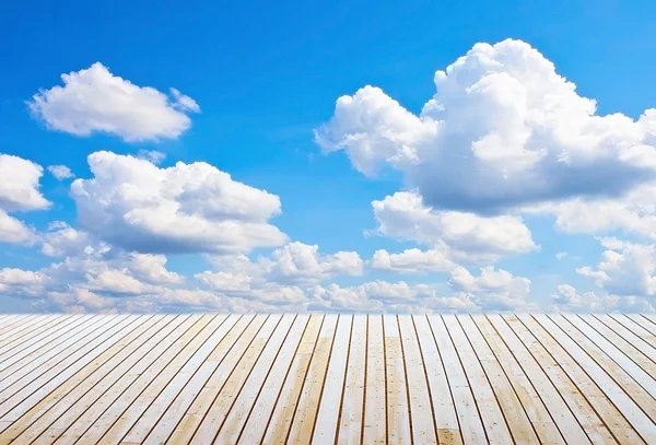 Wooden floor and sky — Stock Photo, Image