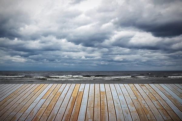 Molnigt Östersjön — Stockfoto