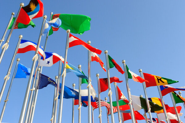 Флаги разных стран

