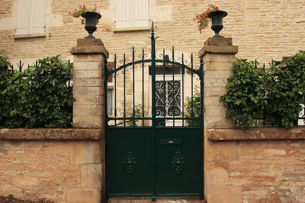 Entrance gate, Burgundy, France — Stock Photo, Image