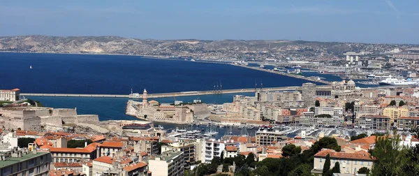 Marsilya şehir manzaralı notre dame de la garde's Hill