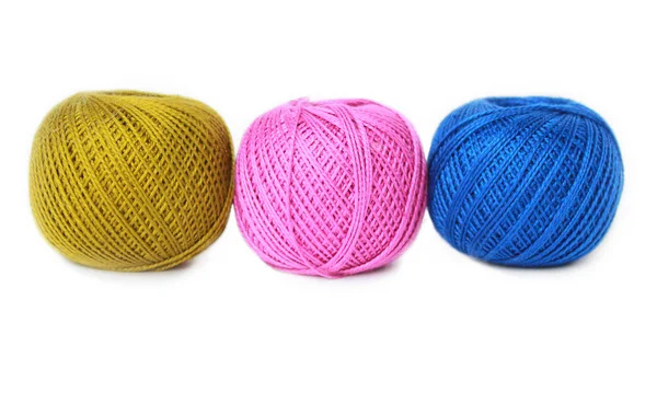 Três bolas coloridas de fios macios — Fotografia de Stock