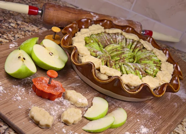 Making apple tart — Stock Photo, Image