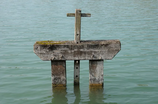 stock image France, a sluice gate in Brueil en Vexin