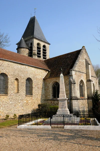 Франція, церква Енкур в Val d Уаза — стокове фото