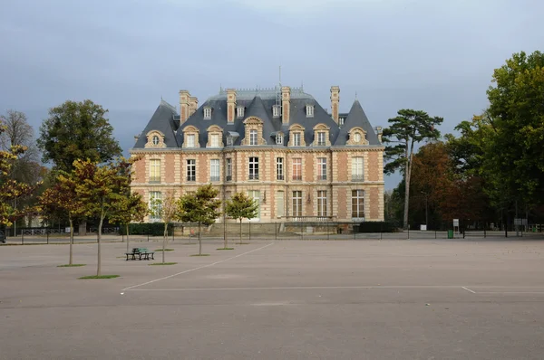 France, Yvelines, Becheville castle in Les Mureaux — Stock Photo, Image