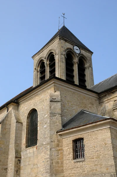 France, the church of Oinville sur Montcient — Stok fotoğraf