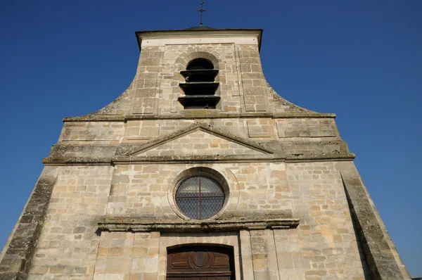 Франция, классическая церковь Сажи в V al d 'Oise — стоковое фото