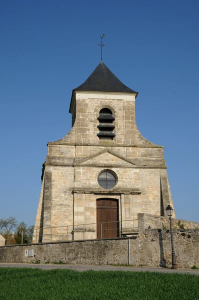 法国古典教堂的 sagy v al d 在瓦兹省 — 图库照片