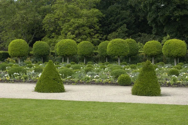 France, formal garden of the castle of Sceaux — Stock Photo, Image