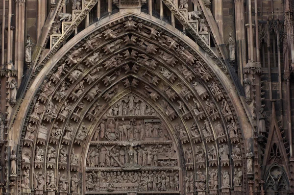Γαλλία, τον καθεδρικό ναό του Στρασβούργου στην Αλσατία — Φωτογραφία Αρχείου