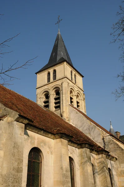 Ile de France, готична церква Themericourt — стокове фото
