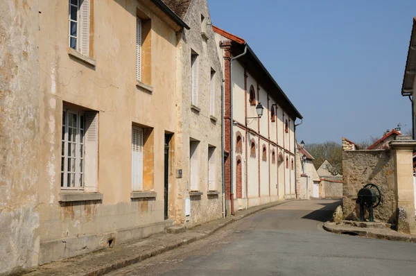 Ile de france, das alte Dorf des Ericourt — Stockfoto