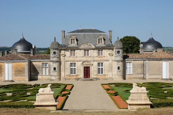 Франция, классический замок Мбаппе в Жиронде — стоковое фото