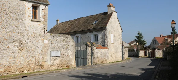 A aldeia de Fremainville em Val d Oise — Fotografia de Stock