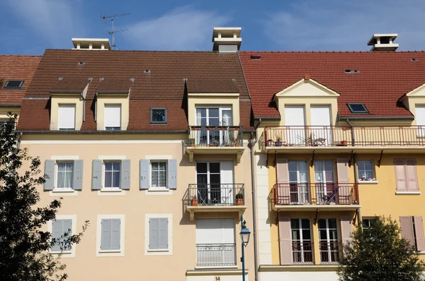 Ile de France, residential block in Vaureal — Stock Photo, Image