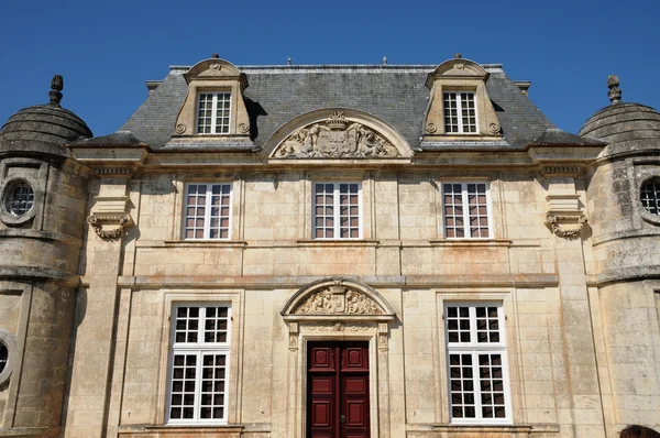 Frankreich, das klassische Schloss von malle in gironde — Stockfoto