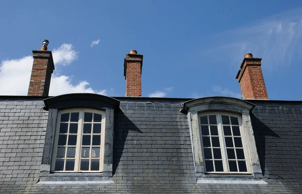 Mansard roof — Stock Photo, Image