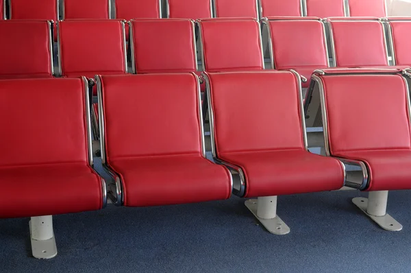 Czerwone krzesło — Zdjęcie stockowe