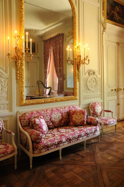 Versailles, a Le Petit Trianon csillár — Stock Fotó
