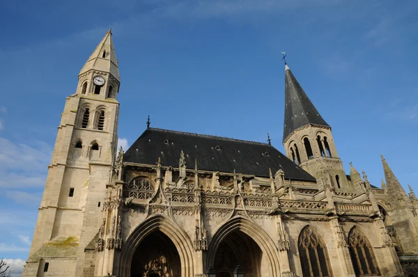 Francia, iglesia colegiata gótica de Poissy — Foto de Stock