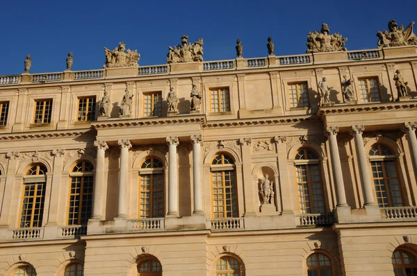 Die Fassade des Schlosses von Versailles — Stockfoto