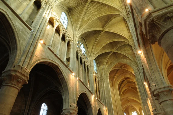 Frankreich, kirche heiliger martin von triel — Stockfoto