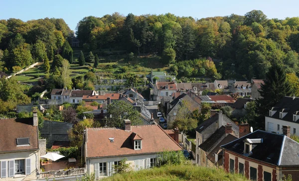 Francia, la piccola città di Pierrefonds in Piccardia — Foto Stock