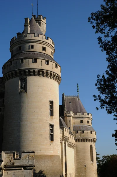 法国城堡的 pierrefonds 在上海青青 — 图库照片