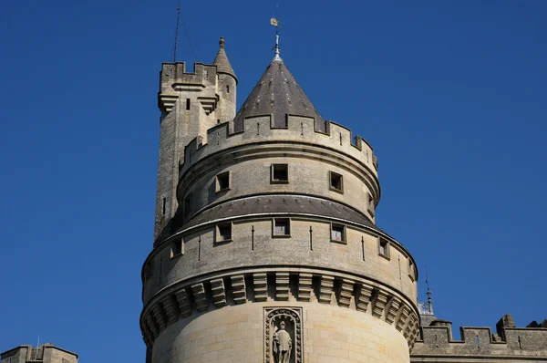 Франция, замок Пьерфон в Пикардии — стоковое фото